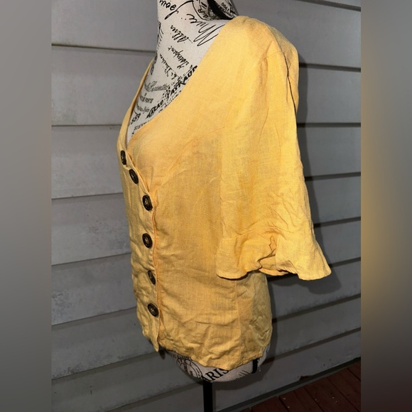 June & Hudson Womens Mustard Polyester Short Sleeve Button Front Crop Top Size M - Picture 3 of 8